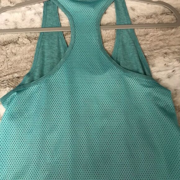 𝅺: : NIKE Soft T Back Tank Top With Mesh Back : : - Picture 9 of 10